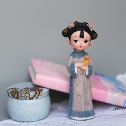 Tượng trang trí cô gái Trung Hoa mặc áo xanh